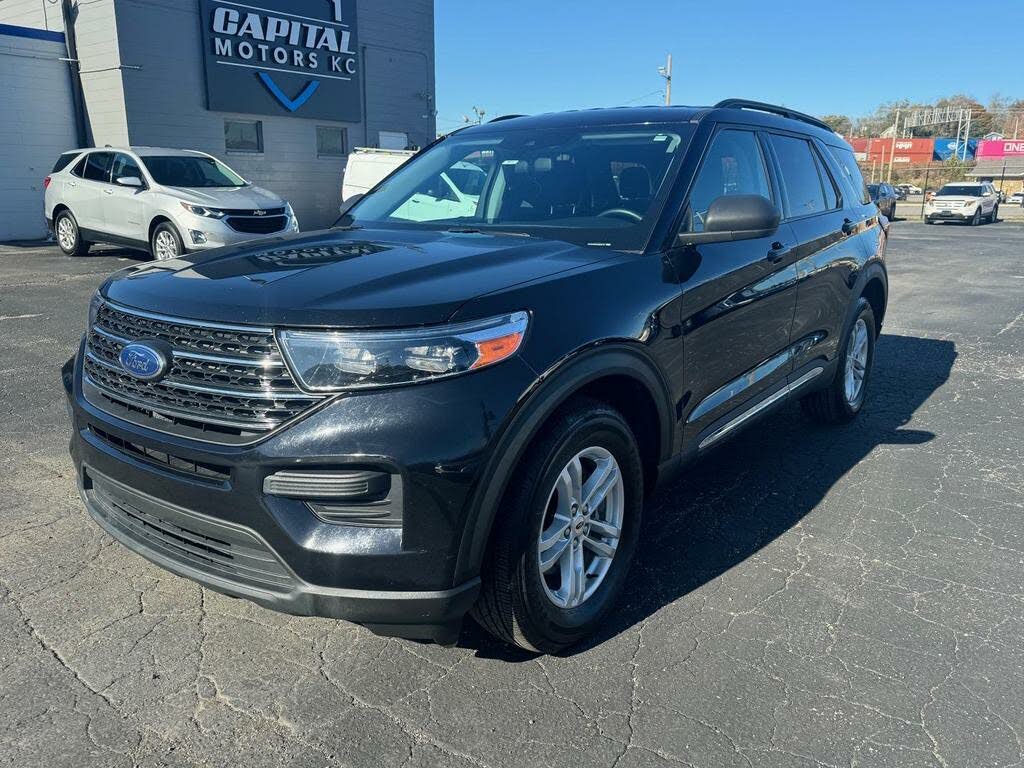 2022 Ford Explorer XLT AWD