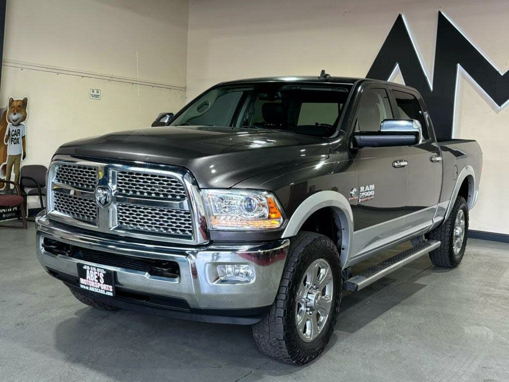 2015 RAM 2500 Laramie Crew Cab 4WD