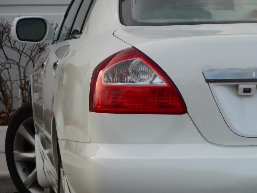 2002 INFINITI Q45 RWD