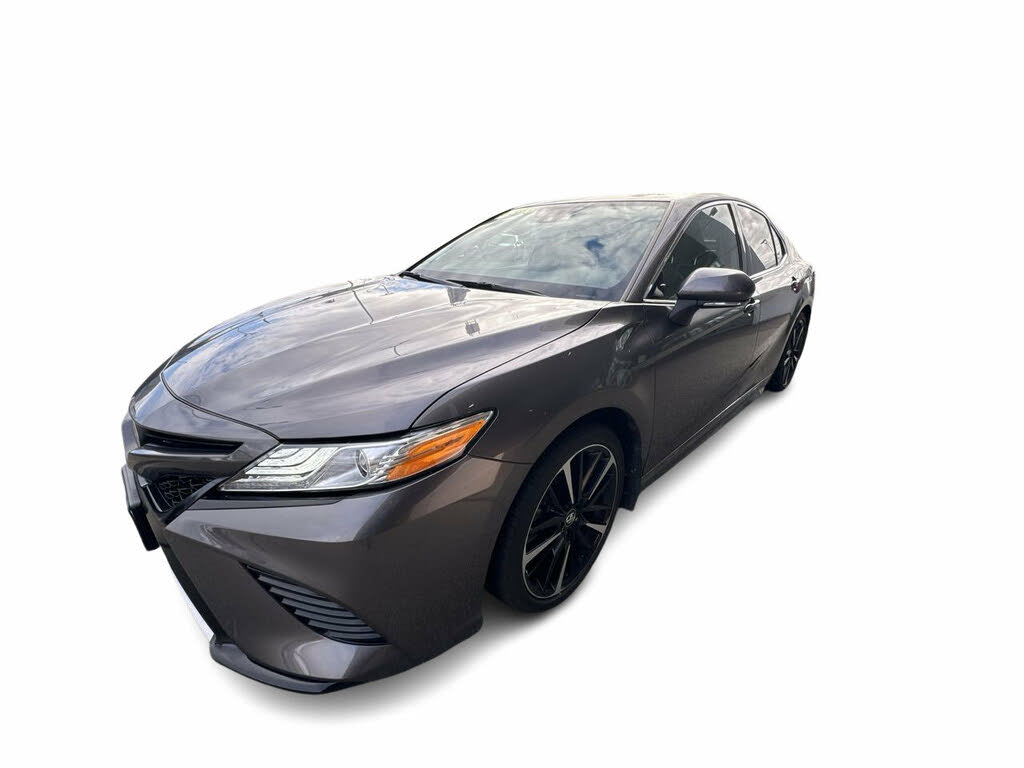 2020 Toyota Camry XSE FWD