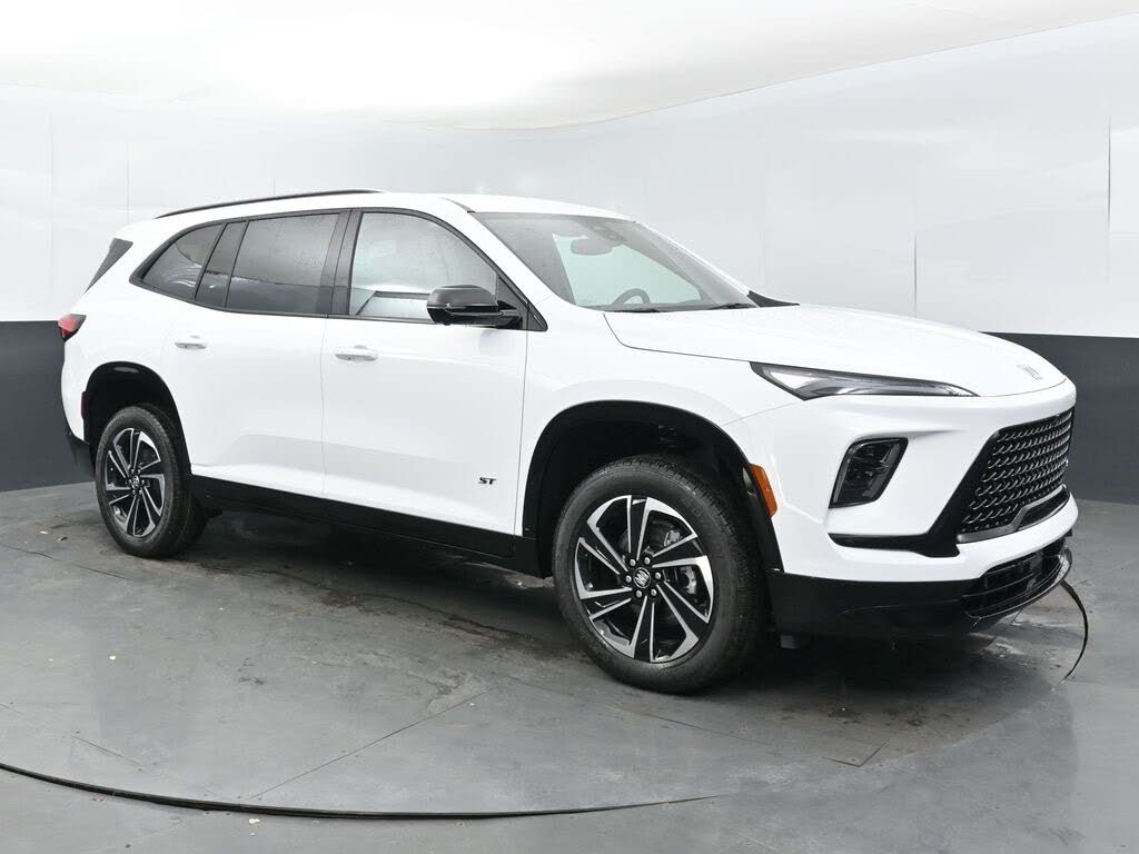 2025 Buick Enclave Sport Touring FWD