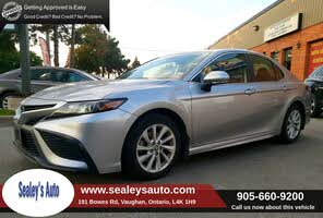 Toyota Camry SE FWD