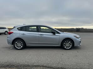 Subaru Impreza 2.0i Premium Hatchback AWD