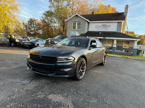 Dodge Charger SXT RWD