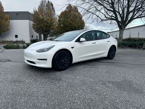 Tesla Model 3 Standard Range Plus RWD