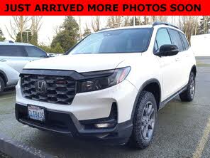 Honda Passport TrailSport AWD