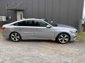 Honda Accord 2.0T Touring FWD