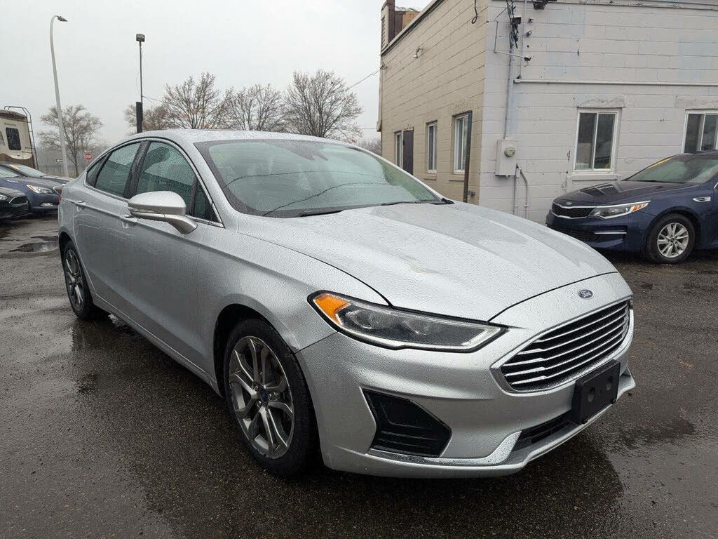 2019 Ford Fusion SEL