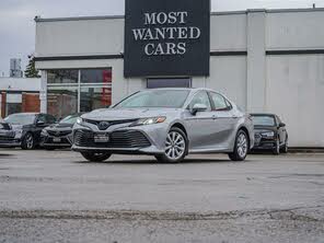 Toyota Camry Hybrid LE FWD