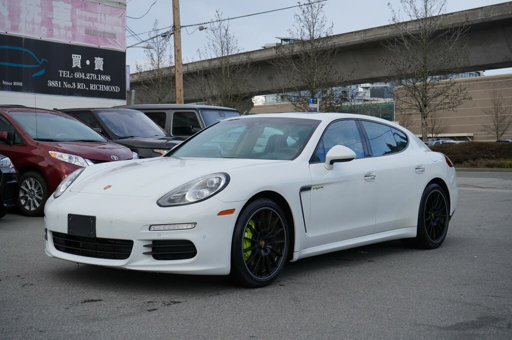 2016 Porsche Panamera