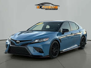 Toyota Camry TRD FWD