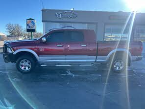 RAM 2500 Laramie Mega Cab 4WD