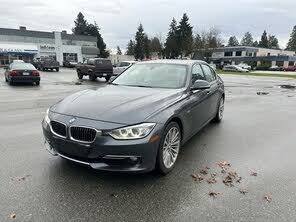 BMW 3 Series 328i Sedan RWD