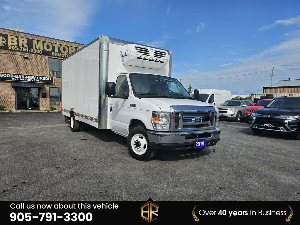 2019 Ford Econoline Chassis E-450 Super Duty Cutaway 176 RWD