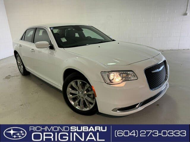 2023 Chrysler 300 Touring AWD