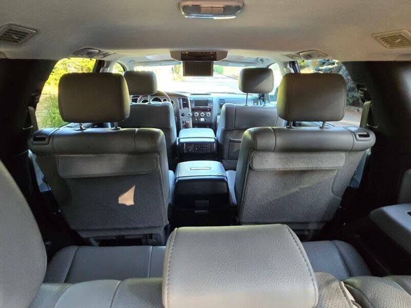 2012 Toyota Sequoia Platinum 4WD