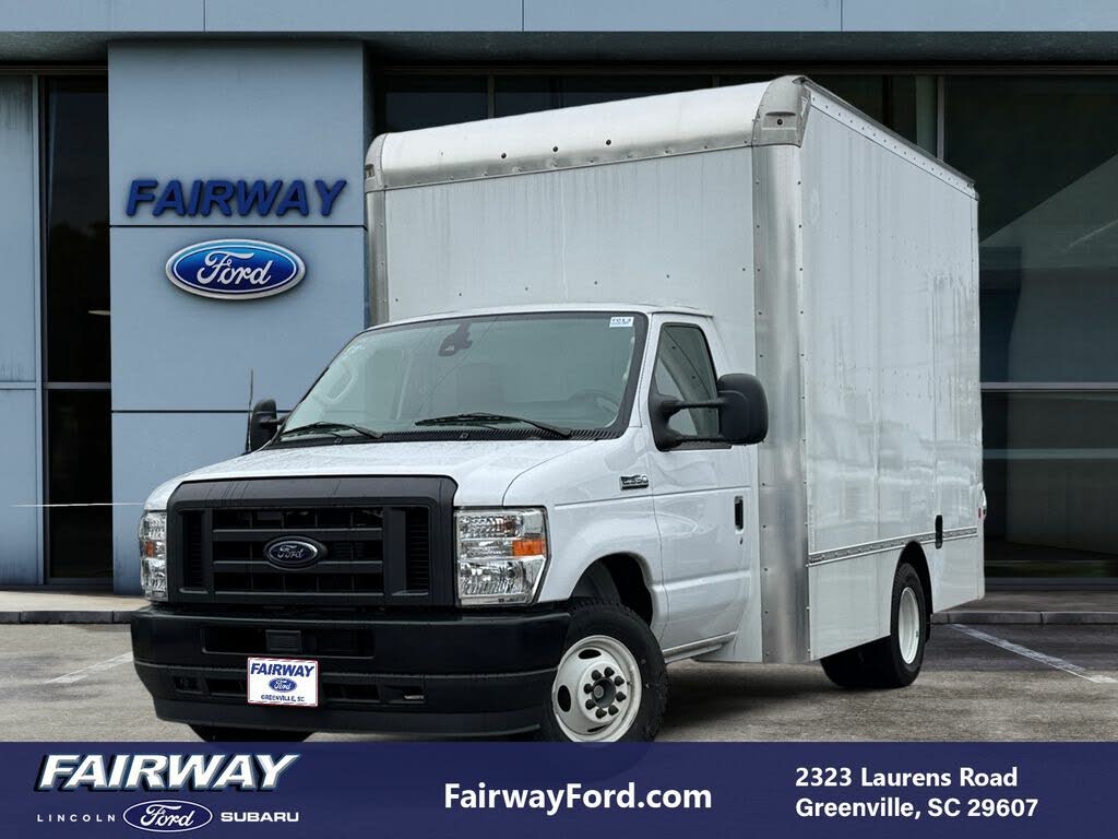 2024 Ford E-Series Chassis E-350 SD Cutaway SB RWD