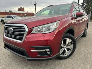 Subaru Ascent Touring AWD with Captains Chairs