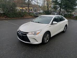 Toyota Camry Hybrid LE FWD