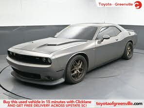 Dodge Challenger R/T Scat Pack RWD