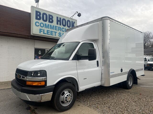 2024 Chevrolet Express Chassis 3500 Cutaway 139