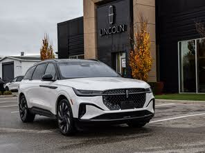 Lincoln Nautilus Hybrid Reserve AWD