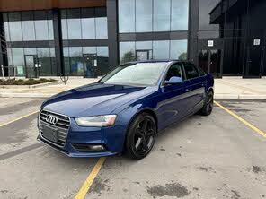 Audi A4 2.0T quattro Premium Plus AWD