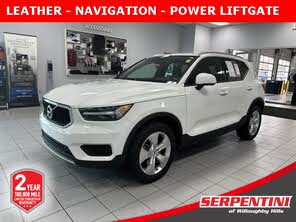 Volvo XC40 T5 Momentum AWD