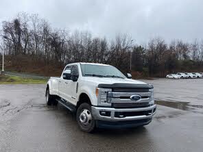 Ford F-350 Super Duty Lariat Crew Cab LB DRW 4WD