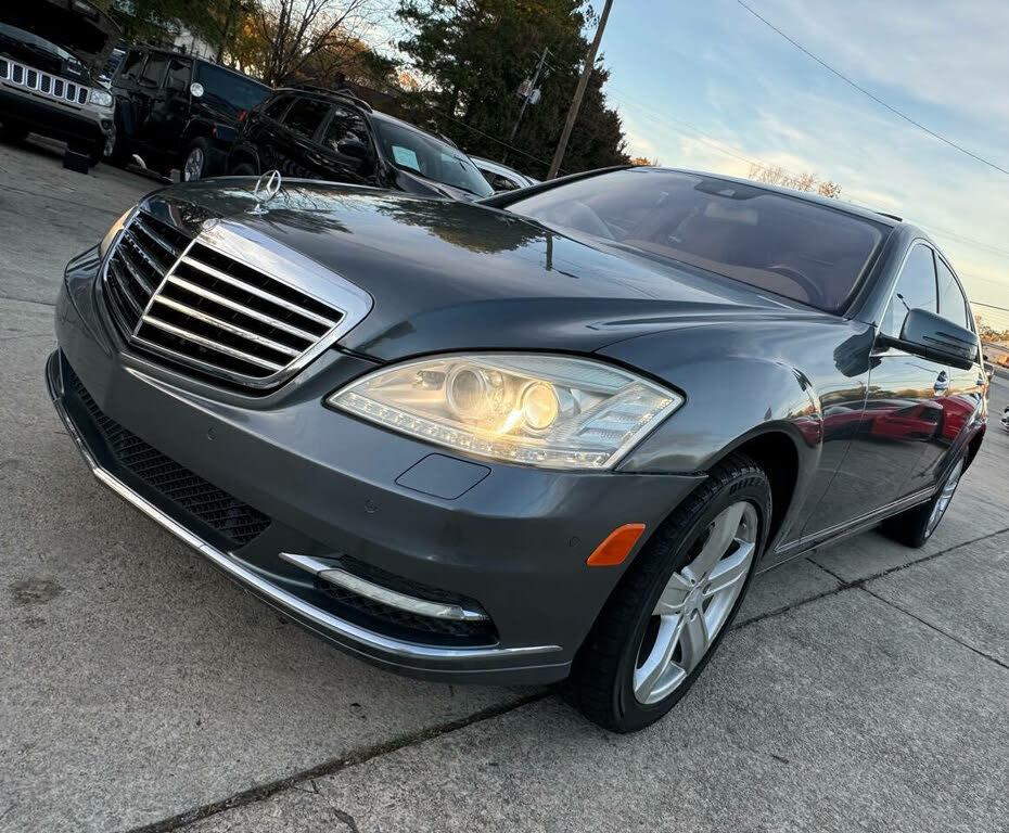2010 Mercedes-Benz S-Class S 550