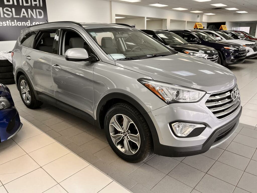 2016 Hyundai Santa Fe XL FWD