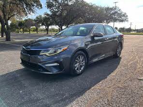 Kia Optima LX FWD