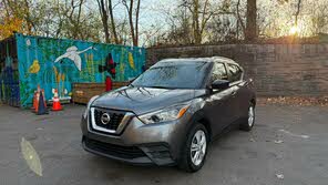 Nissan Kicks SV FWD