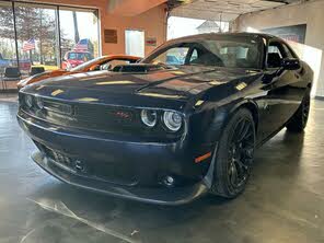 Dodge Challenger 392 Hemi Scat Pack Shaker RWD