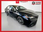 Toyota Camry SE FWD