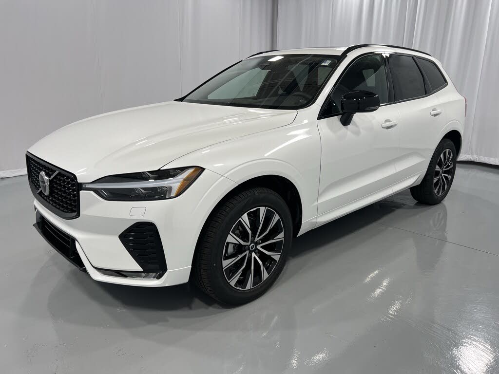 2025 Volvo XC60 B5 Core Dark Theme AWD