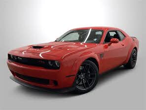 Dodge Challenger R/T Scat Pack Widebody RWD