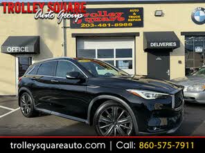 INFINITI QX50 Essential AWD