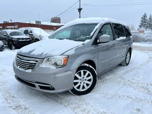 Chrysler Town & Country Touring FWD