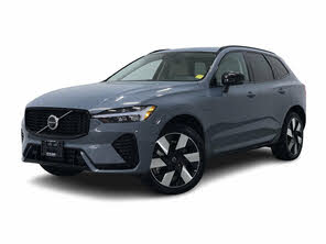 Volvo XC60 Recharge T8 Plus Dark Theme eAWD