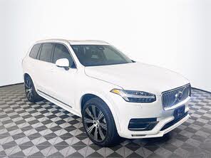 Volvo XC90 B6 Ultimate Bright Theme 7-Passenger AWD