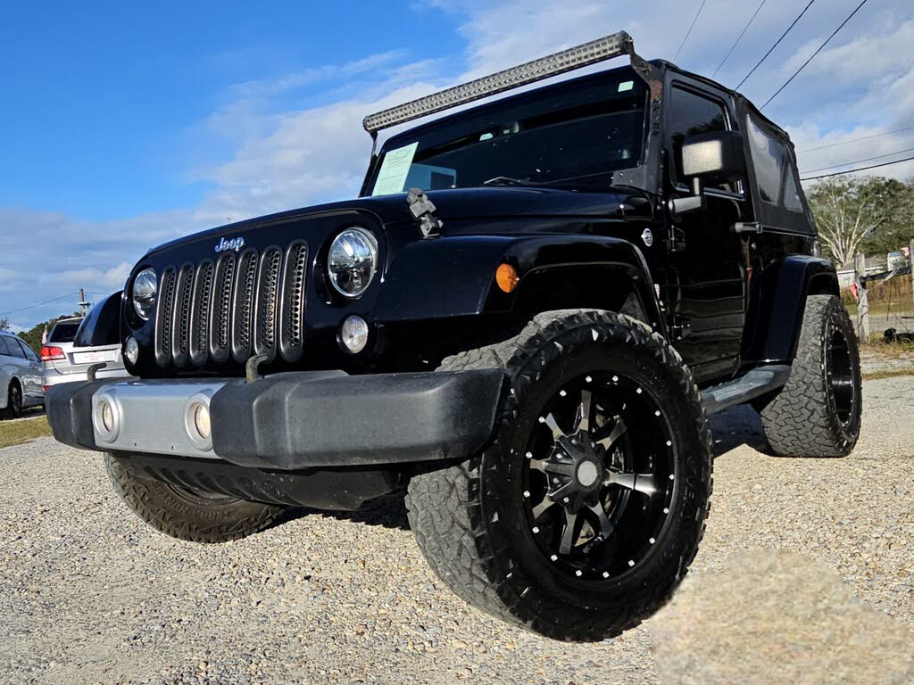 2014 Jeep Wrangler Sahara 4WD