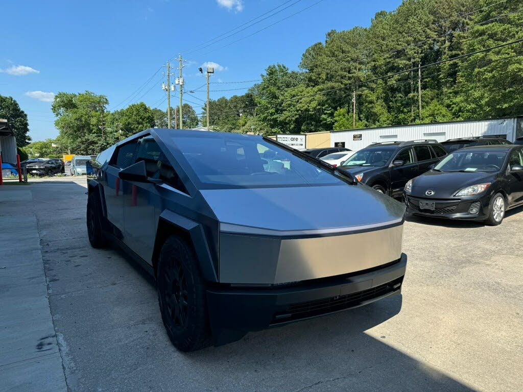 2024 Tesla Cybertruck Base