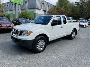 Nissan Frontier SV V6 King Cab 4WD