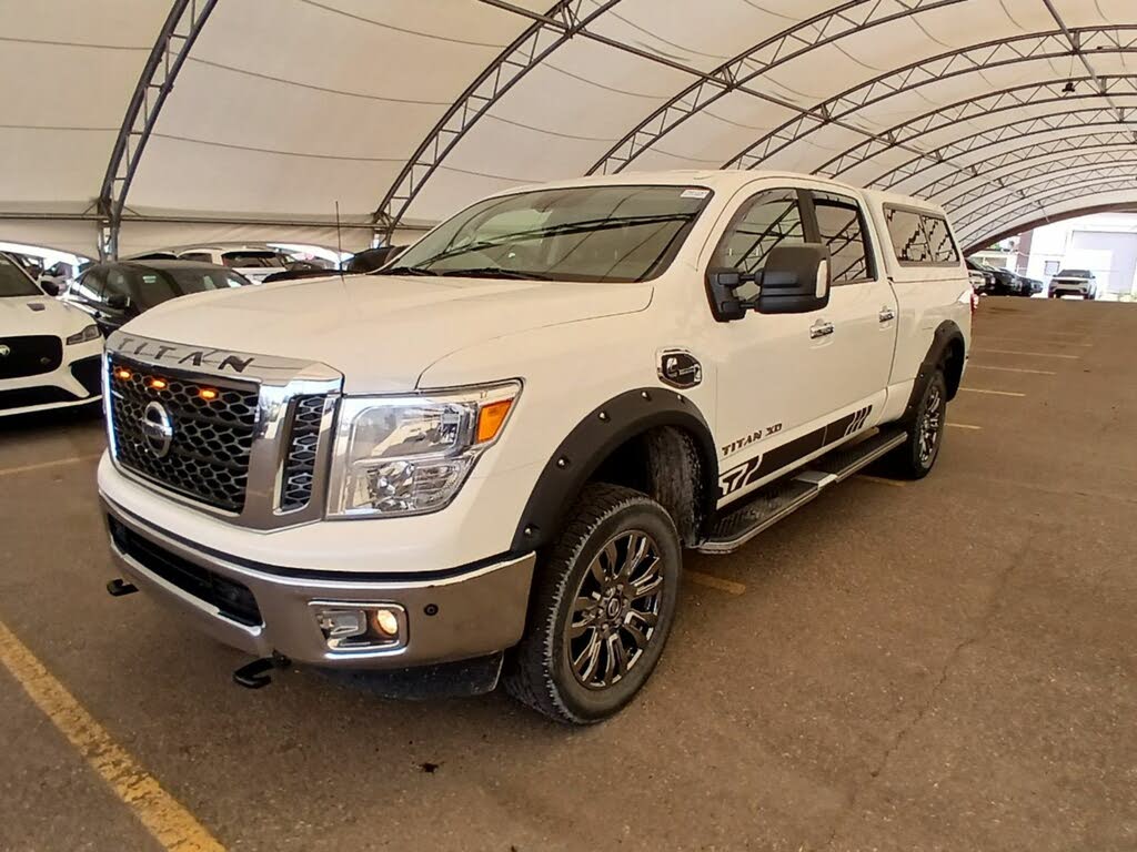 2017 Nissan Titan