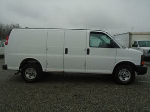 GMC Savana Cargo 2500 RWD