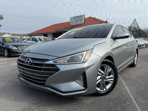 Hyundai Elantra Limited FWD