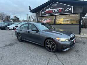 BMW 3 Series 330i xDrive Sedan AWD