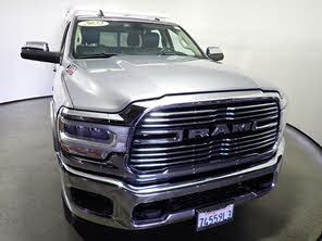 RAM 2500 Laramie Crew Cab LB 4WD