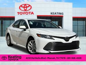 Toyota Camry LE FWD